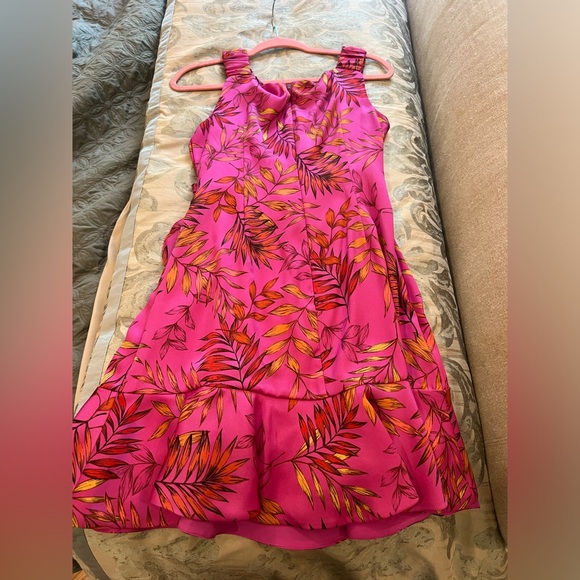 Sachin + Babi Dress | Sachin & Babi Dress Pink Ruffle Leaf Print Mini in Size 6 - Picture 7 of 9